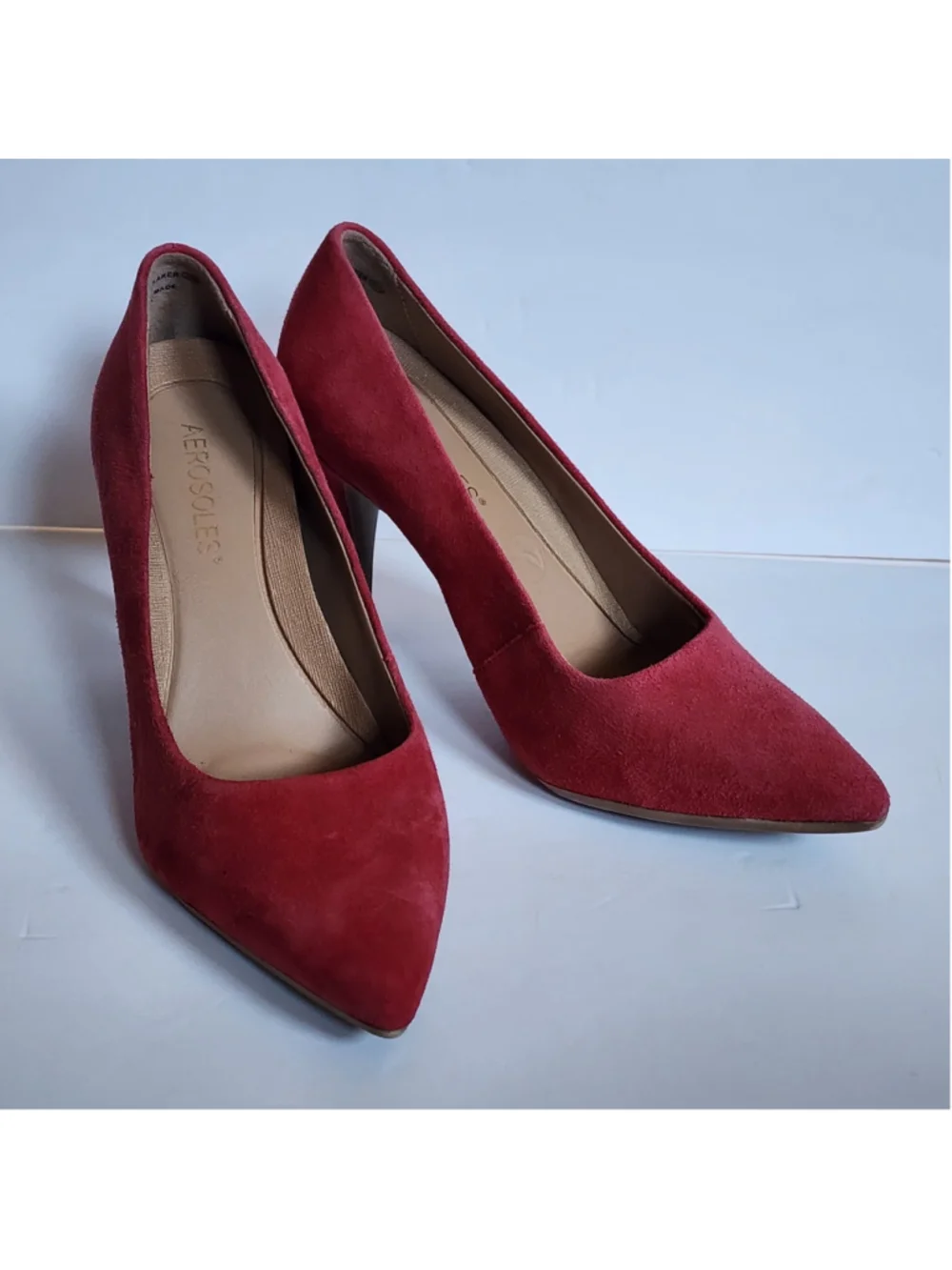 Aerosoles Red Suede Pointed Toe Stiletto High Heel Pump Women’s 7 M Deal Breaker